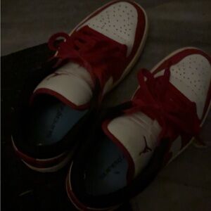 Jordan Low Top Sneakers in White and Red
